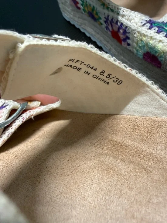 🌸 Dirty Laundry Crochet Platform Sandals Size 39 (US 8.5) Boho Floral 🌸 - Picture 10 of 10